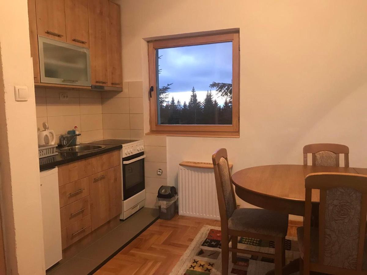 Apartments Paradiso Τζαχορίνα Εξωτερικό φωτογραφία
